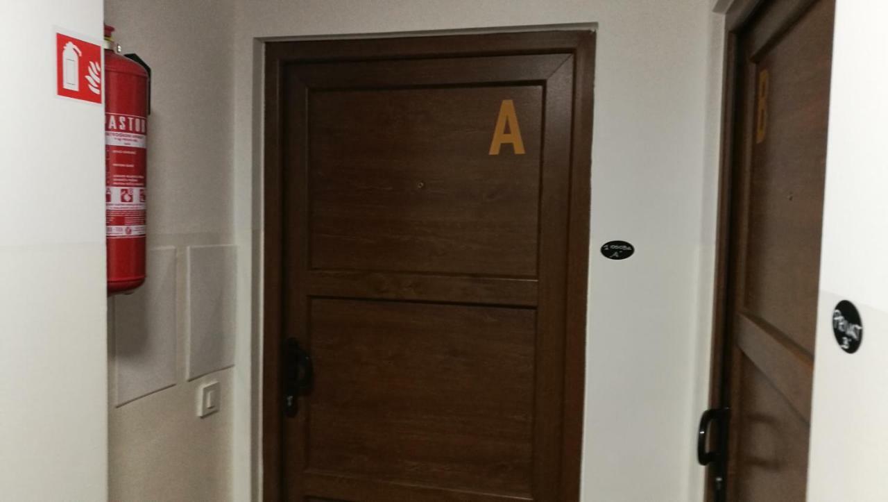 Apartments Borna 2 Zagreb Exterior foto
